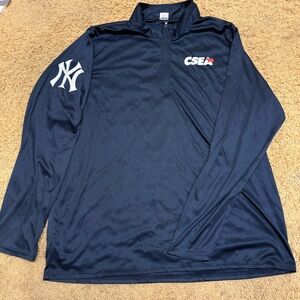 NY Yankees Long Sleeve Pullover Quarter Zip Unisex Size XL never worn